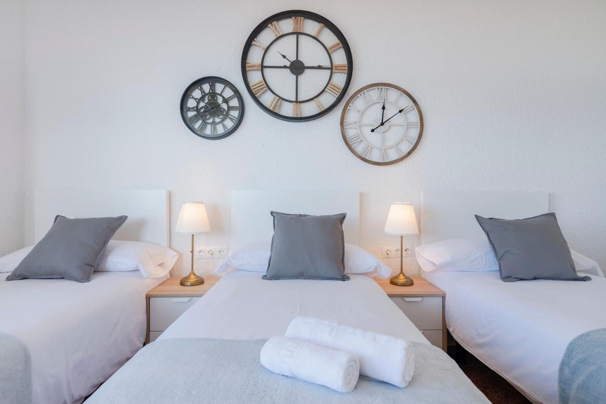 Skol Sea Views Apartments Marbella Room photo
